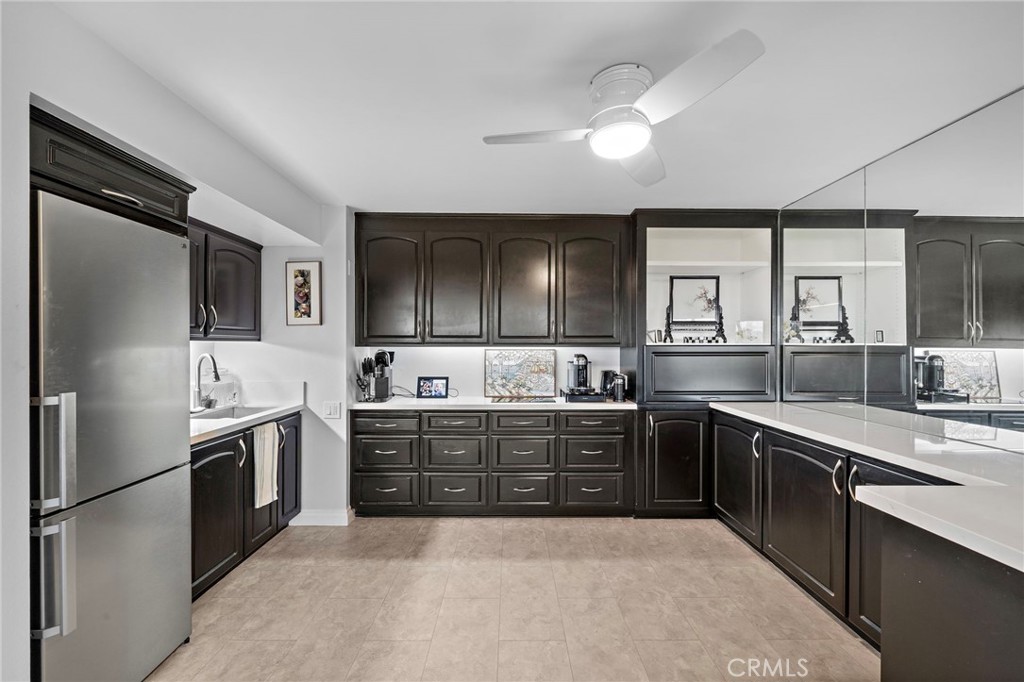 MLS #OC25182261 image #12