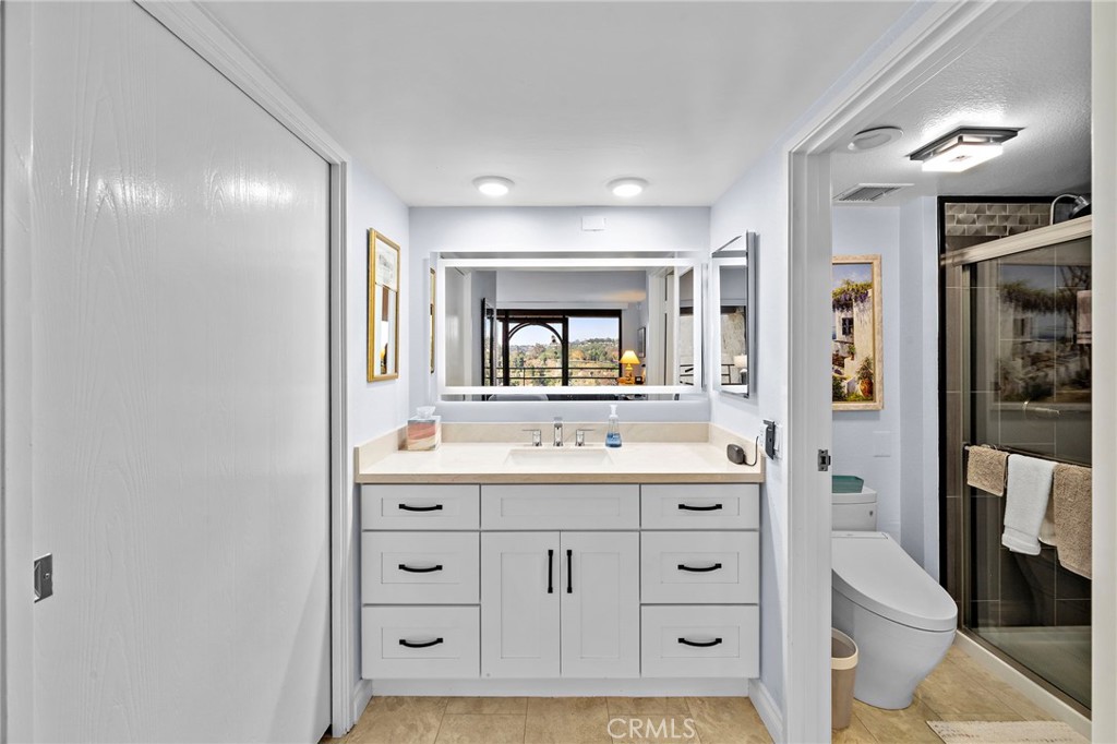 MLS #OC25182261 image #17