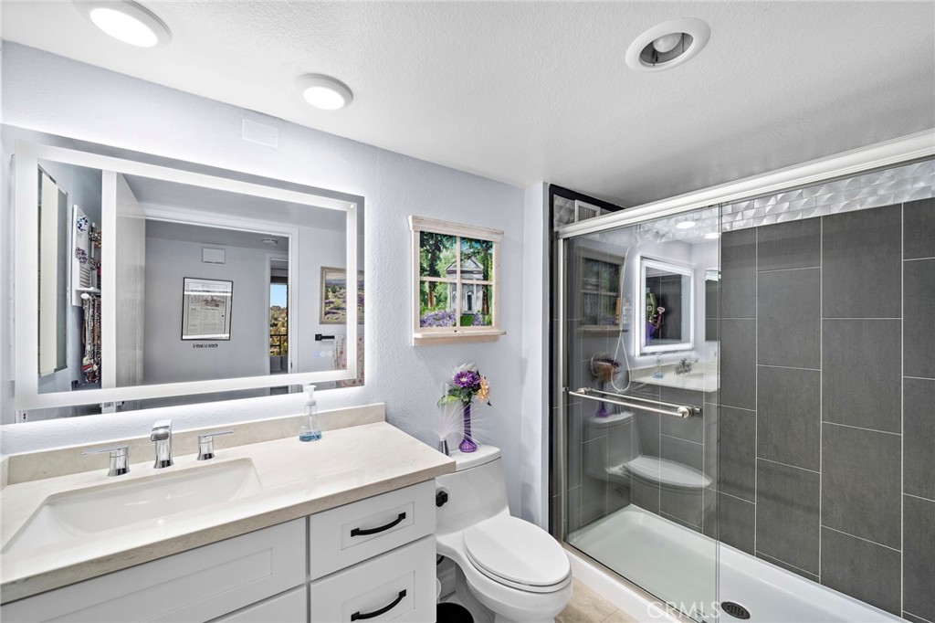 MLS #OC25182261 image #22