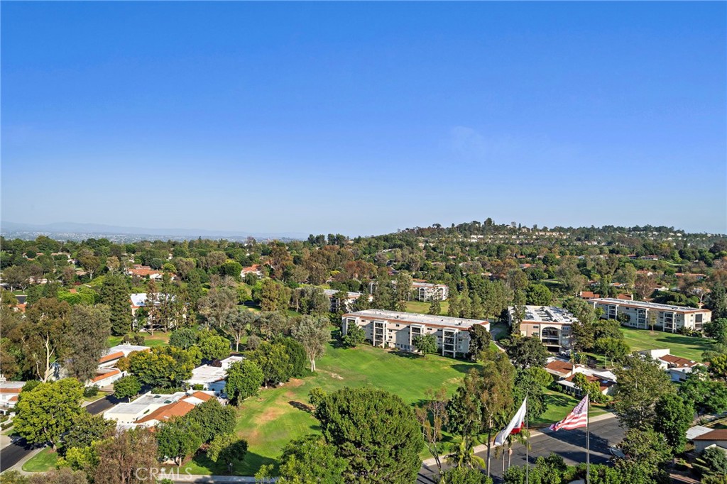 MLS #OC25182261 image #25