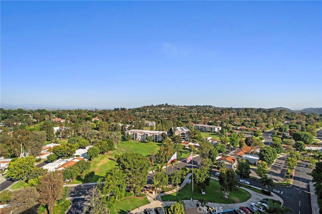 MLS #OC25182261 image #26