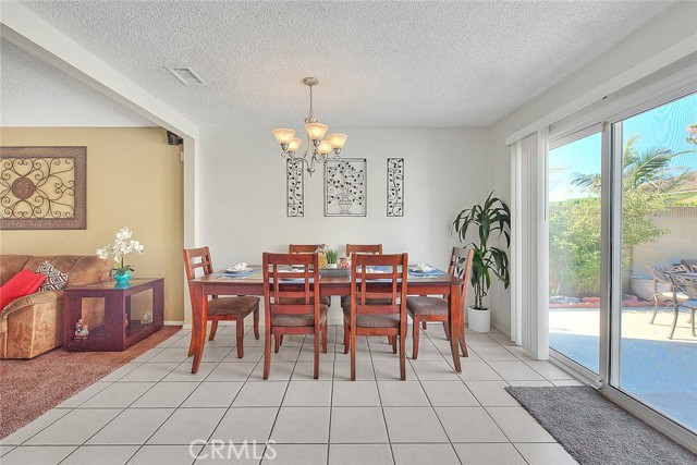 MLS #OC25182386 image #17