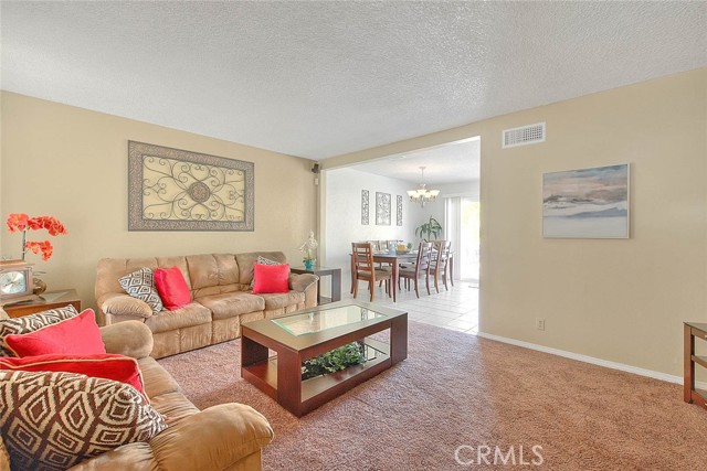 MLS #OC25182386 image #19