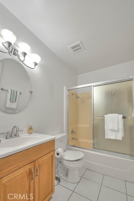 MLS #OC25182386 image #22