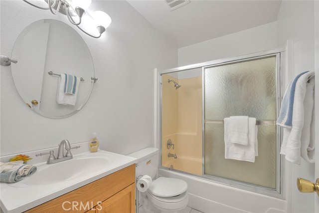 MLS #OC25182386 image #23