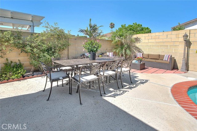 MLS #OC25182386 image #9