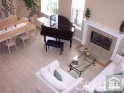 MLS #OC25182462 image #1