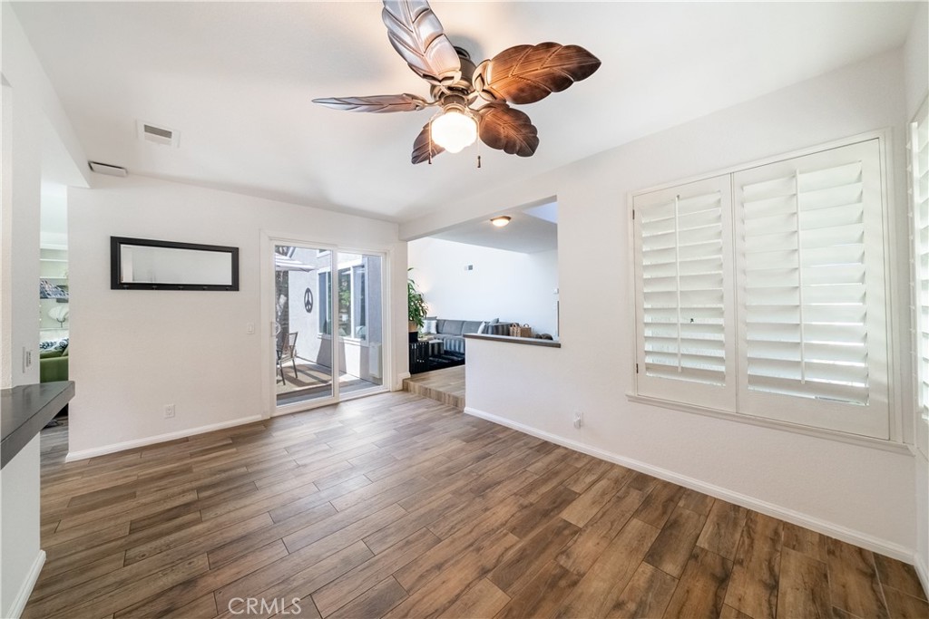 MLS #OC25182616 image #11