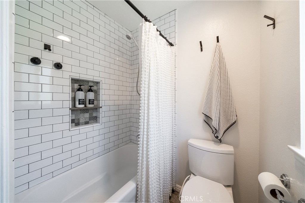 MLS #OC25182616 image #28