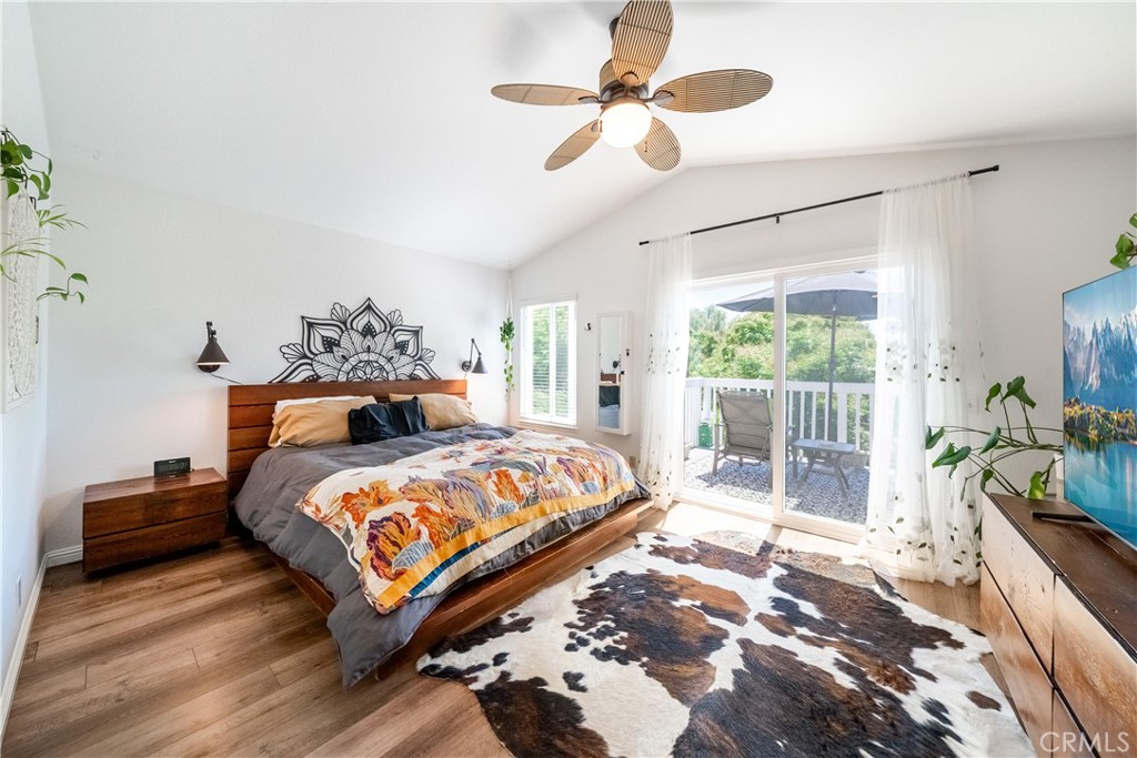 MLS #OC25182616 image #29