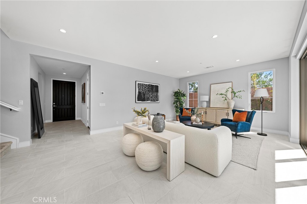 MLS #OC25182658 image #15