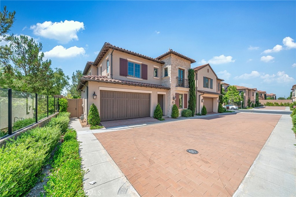 MLS #OC25182658 image #39