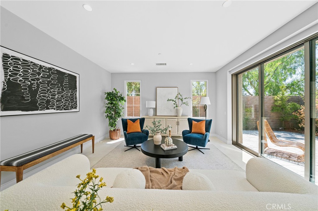 MLS #OC25182658 image #7