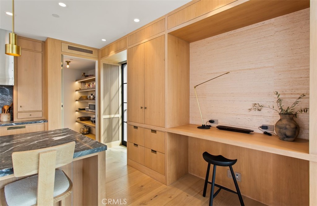 MLS #OC25182686 image #12