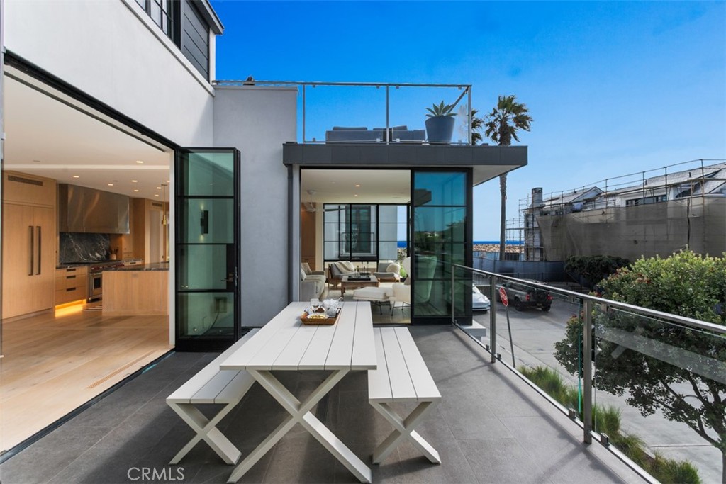 MLS #OC25182686 image #15