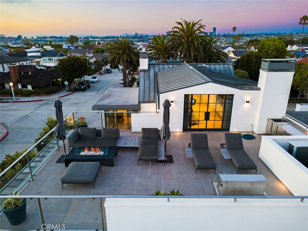 MLS #OC25182686 image #38