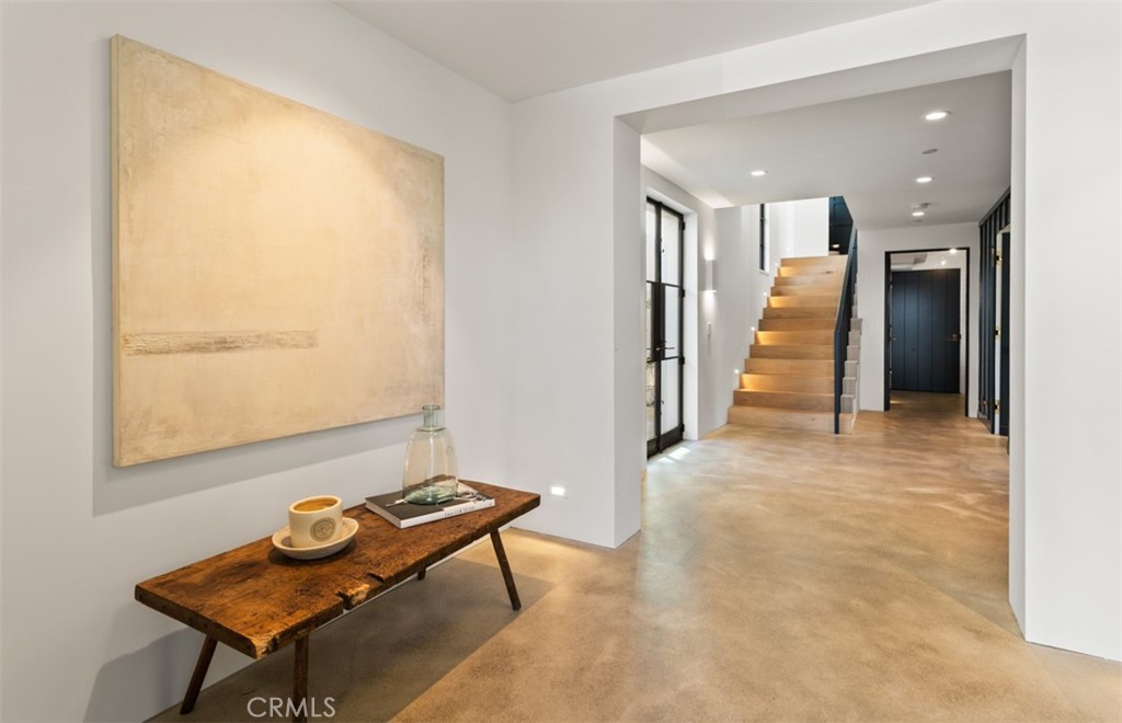 MLS #OC25182686 image #4