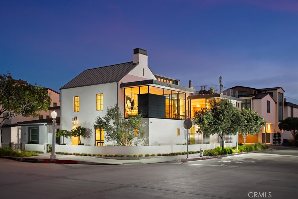 MLS #OC25182686 image #43