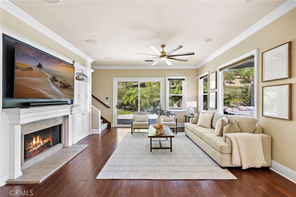 MLS #OC25182725 image #12