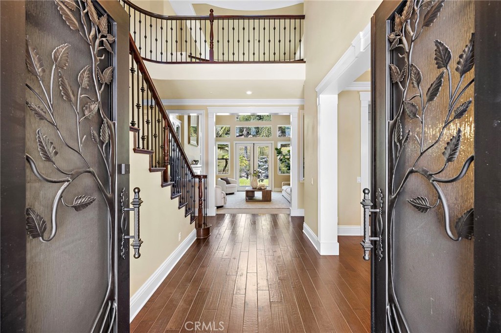 MLS #OC25182725 image #4