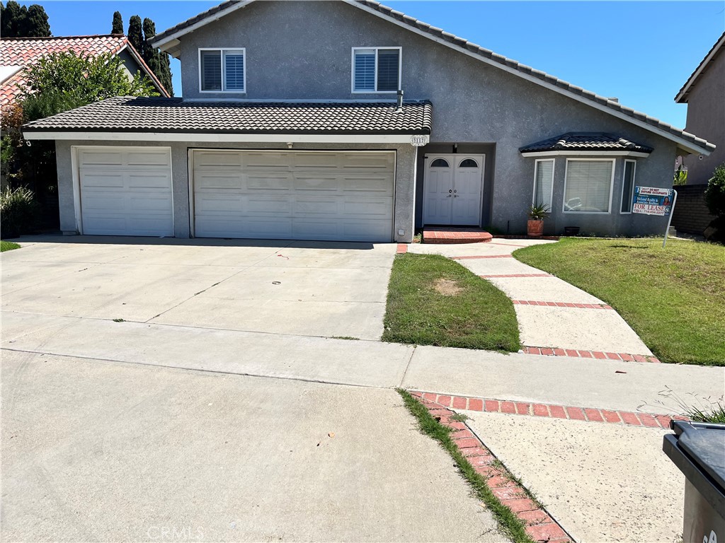 MLS #OC25182739 image #1