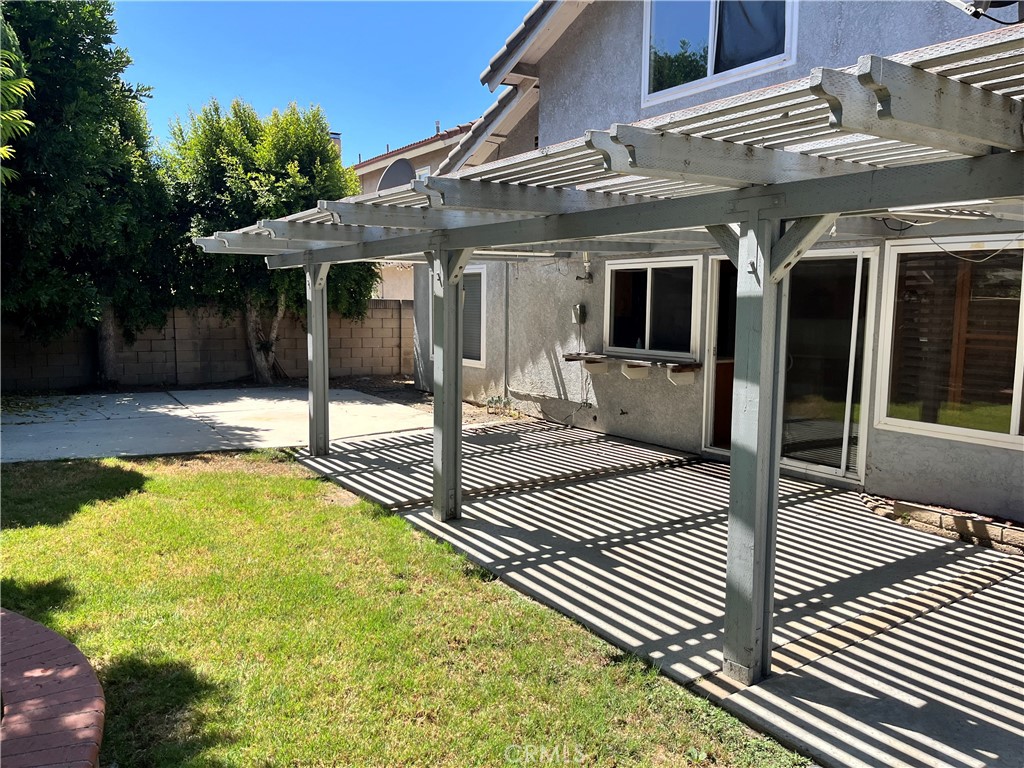 MLS #OC25182739 image #15