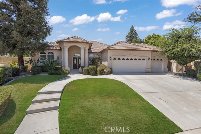 MLS #OC25182765 image #1