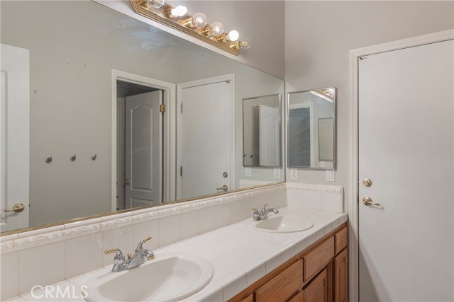 MLS #OC25182765 image #25