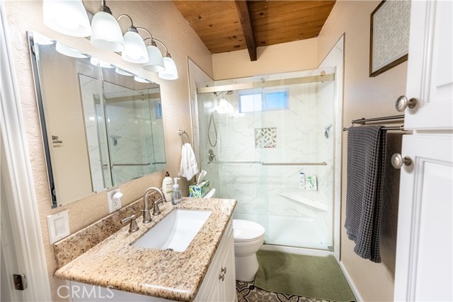 MLS #OC25182776 image #17
