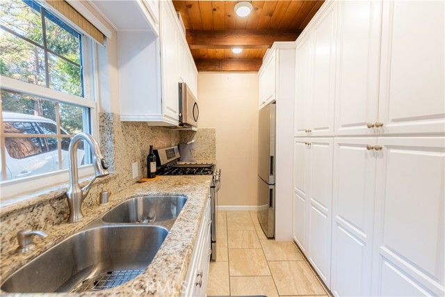 MLS #OC25182776 image #29