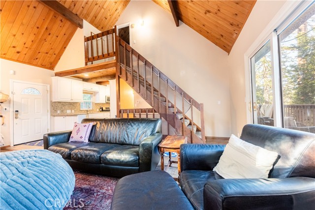 MLS #OC25182776 image #34