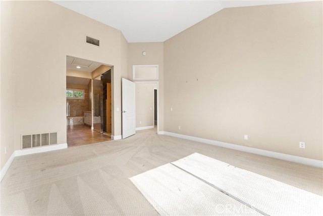 MLS #OC25182821 image #19