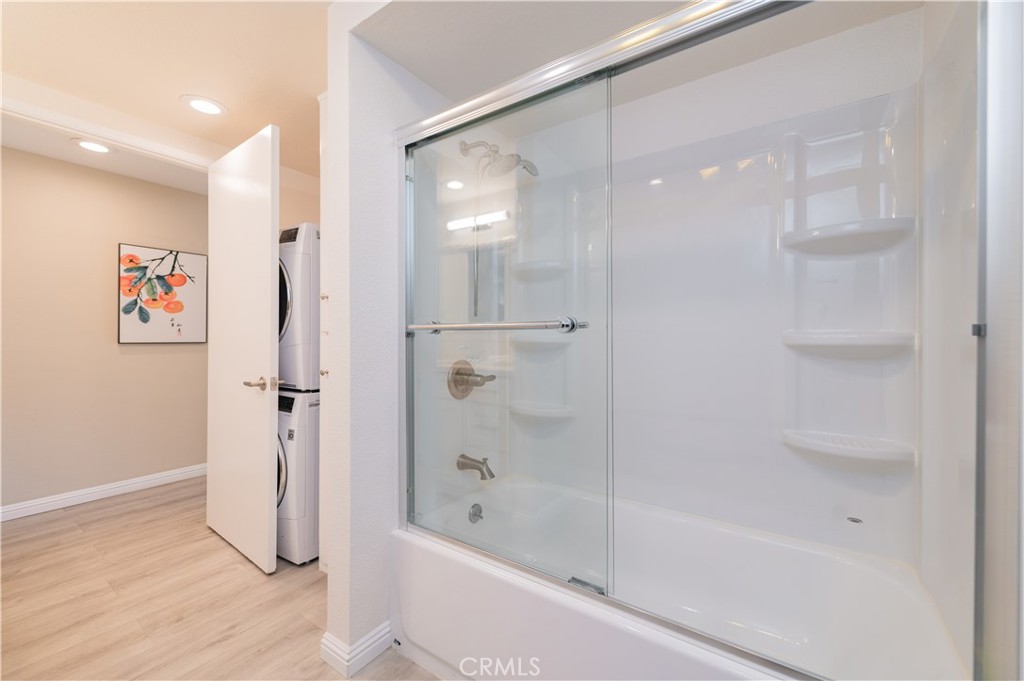 MLS #OC25182948 image #14