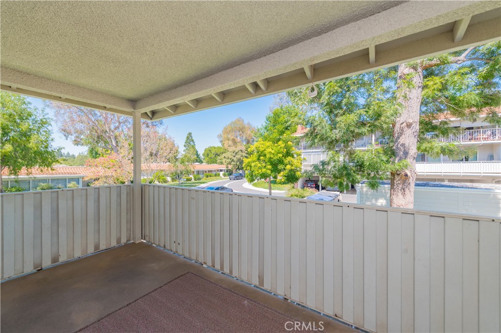 MLS #OC25182948 image #16