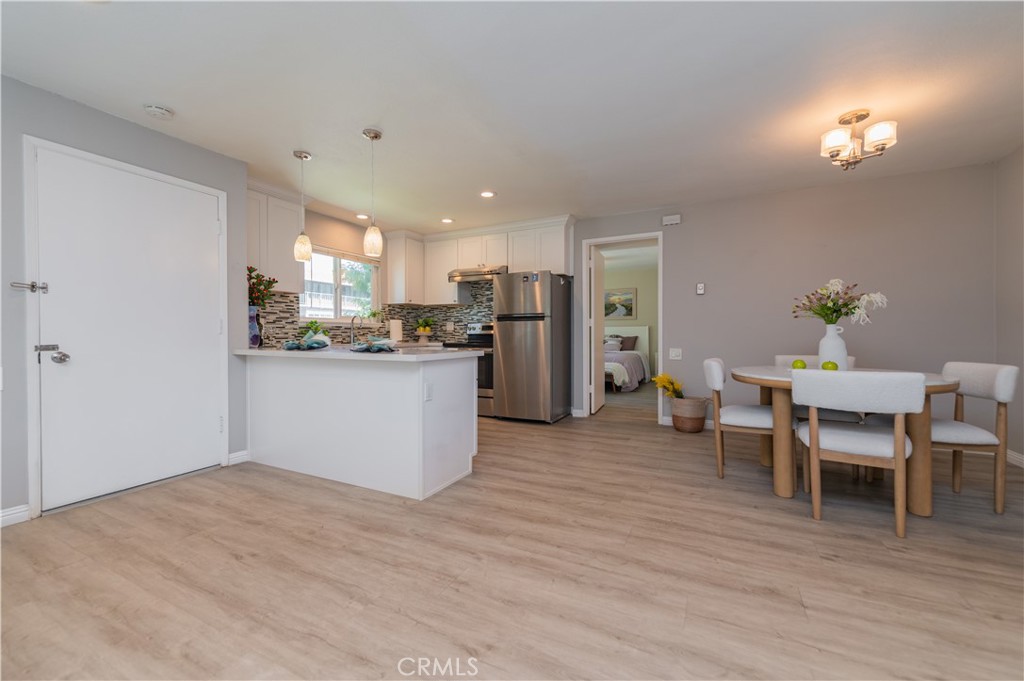 MLS #OC25182948 image #5