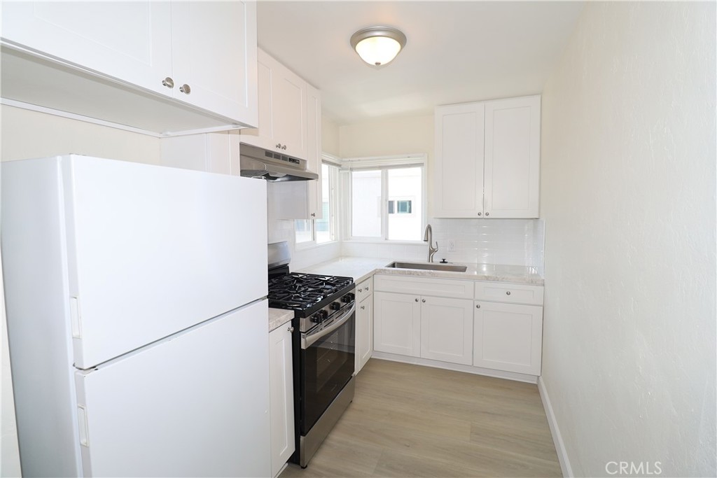 MLS #OC25182995 image #14