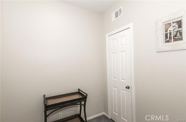 MLS #OC25183087 image #11