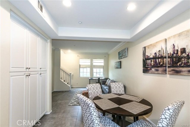 MLS #OC25183087 image #4