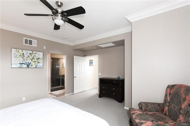 MLS #OC25183087 image #7