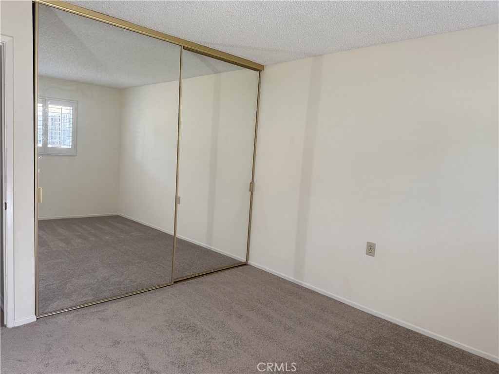 MLS #OC25183196 image #12