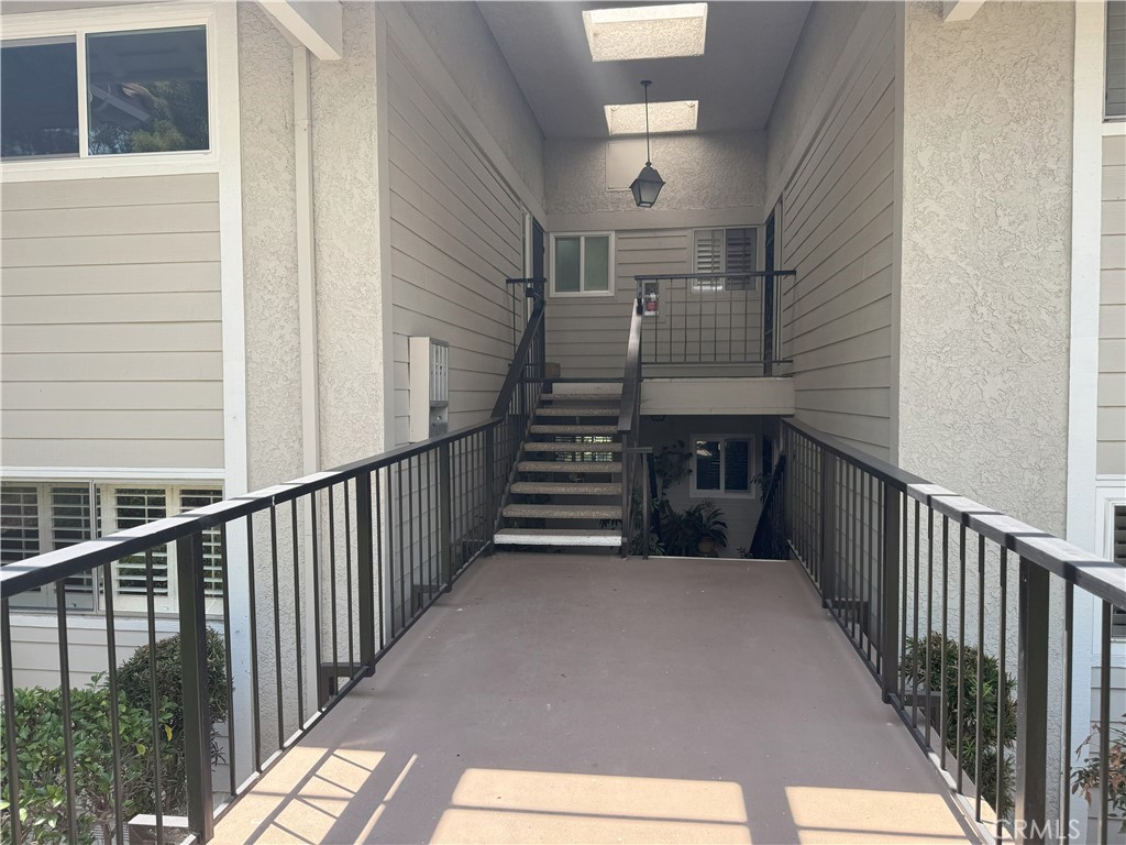 MLS #OC25183196 image #2