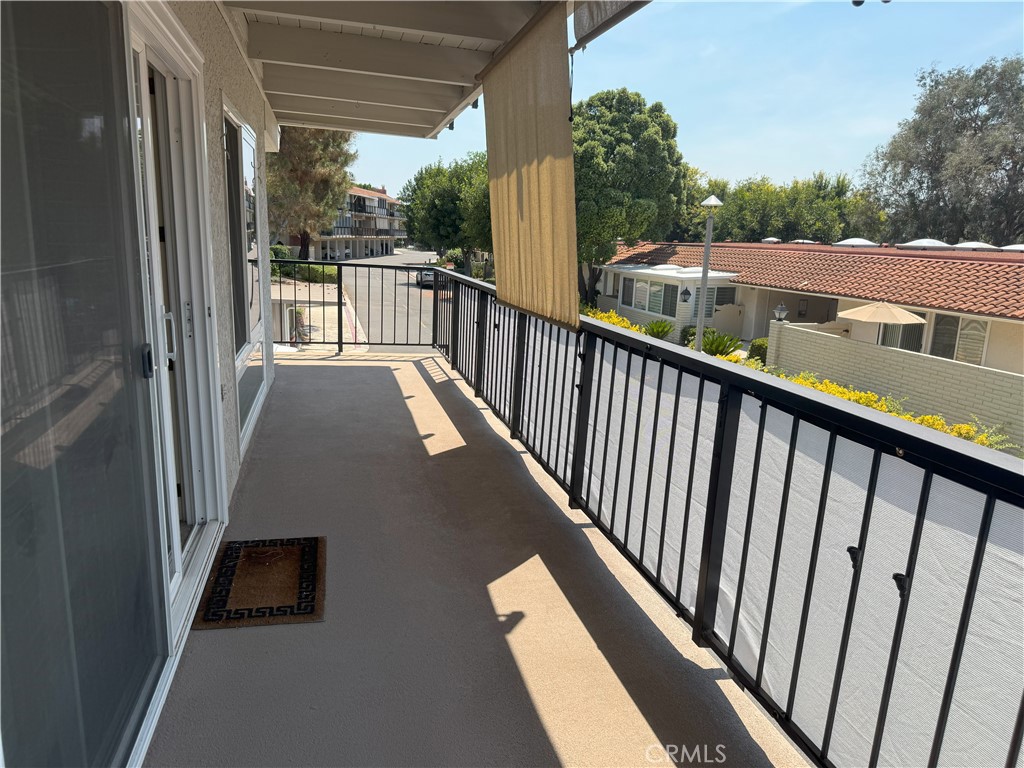 MLS #OC25183196 image #24