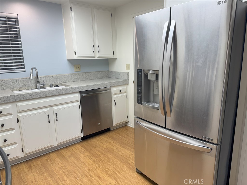 MLS #OC25183196 image #7