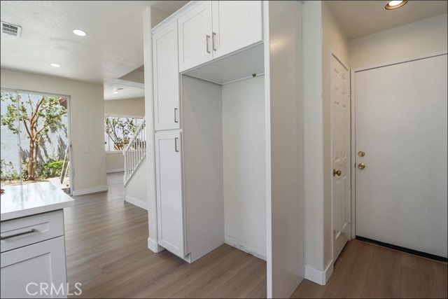 MLS #OC25183212 image #12