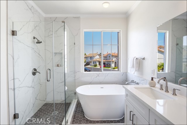 MLS #OC25183212 image #27