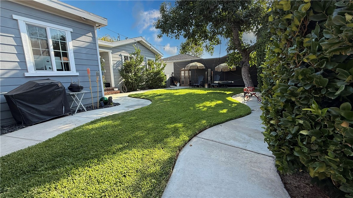 MLS #OC25183278 image #33