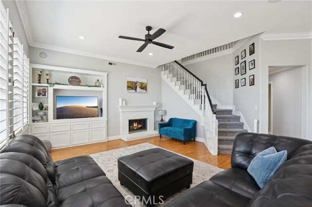 MLS #OC25183297 image #14