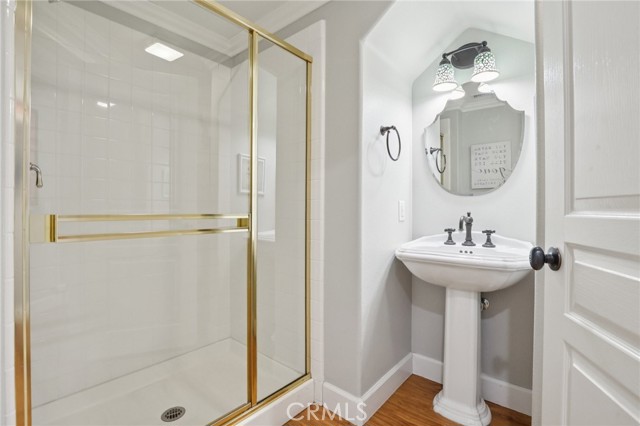 MLS #OC25183297 image #16