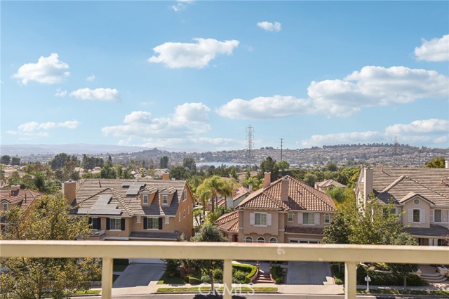 MLS #OC25183297 image #23