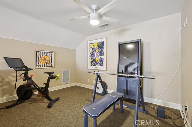 MLS #OC25183297 image #35